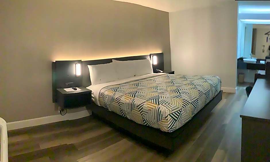 Motel 6-Memphis, TN - East
