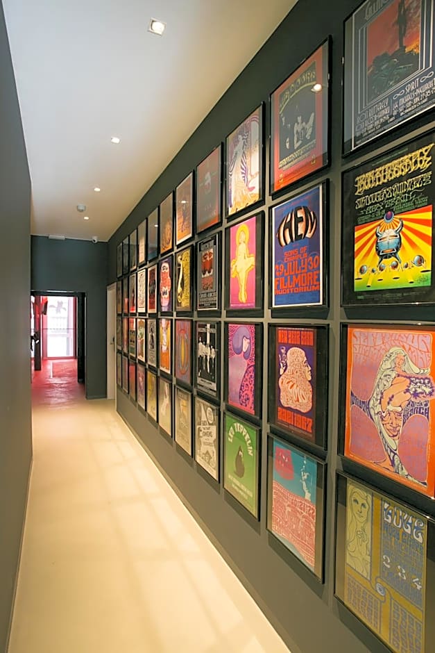 Sant Jordi Hostels Rock Palace