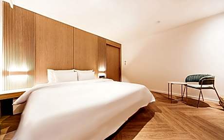 Changwon Masan From H Lazy Heaven