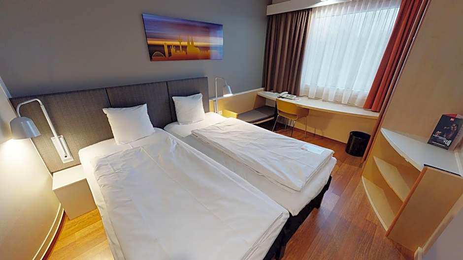 ibis Koeln Airport