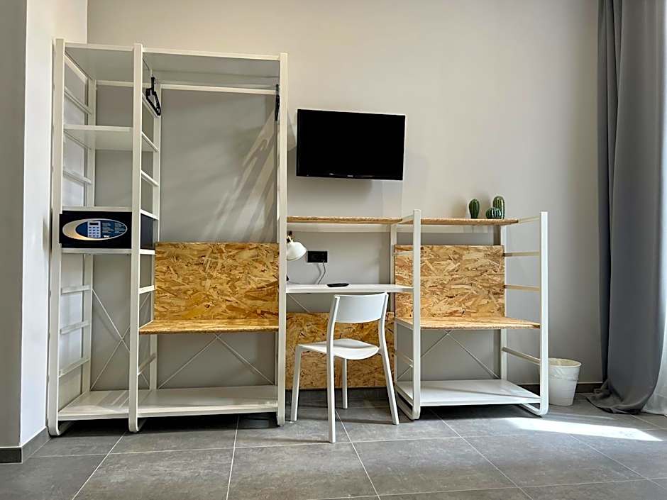 IRON Hotel by Residence Moderno