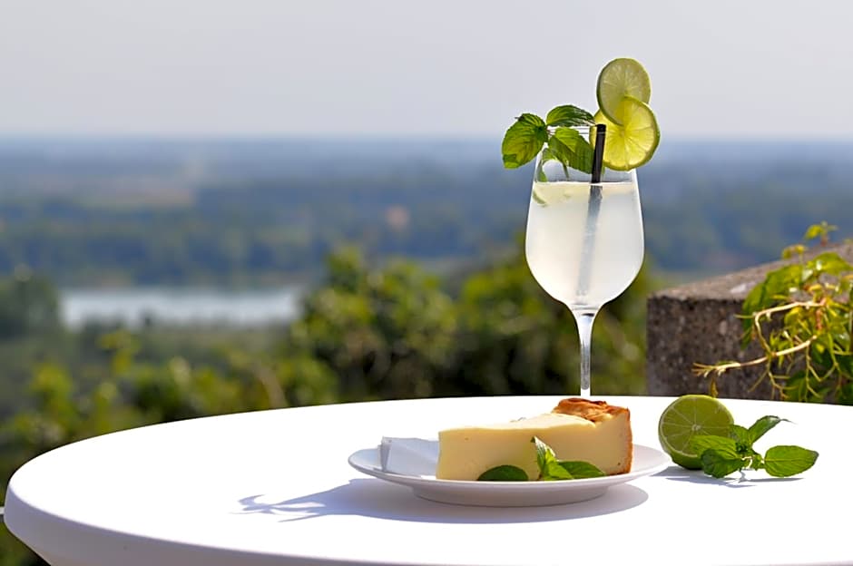 Hotel Schloss Leitheim