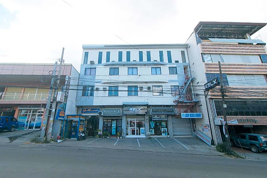 RedDoorz At Goldentown Hotel Davao City – Davao City, CO