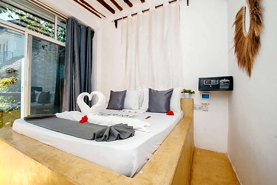 Aquelia Rose Hotel