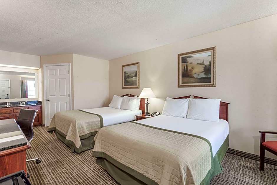 Baymont by Wyndham Hickory