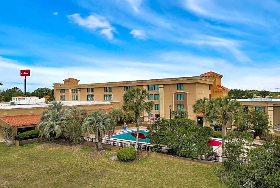 Ramada by Wyndham Jacksonville I-95 by Butler Blvd