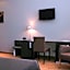 TANA Hotel