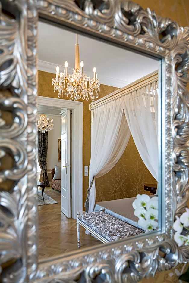 Austria Trend Schloss Schoenbrunn Grand Suite