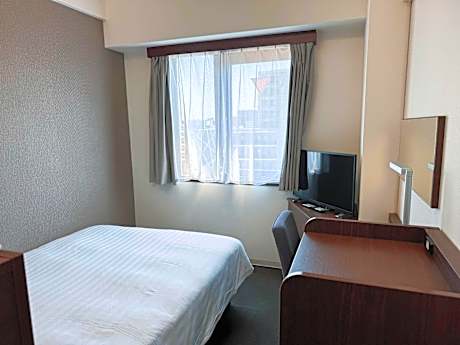 Single Room - Non-Smoking