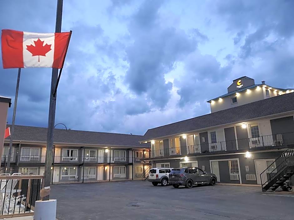 Niagara Falls Courtside Inn