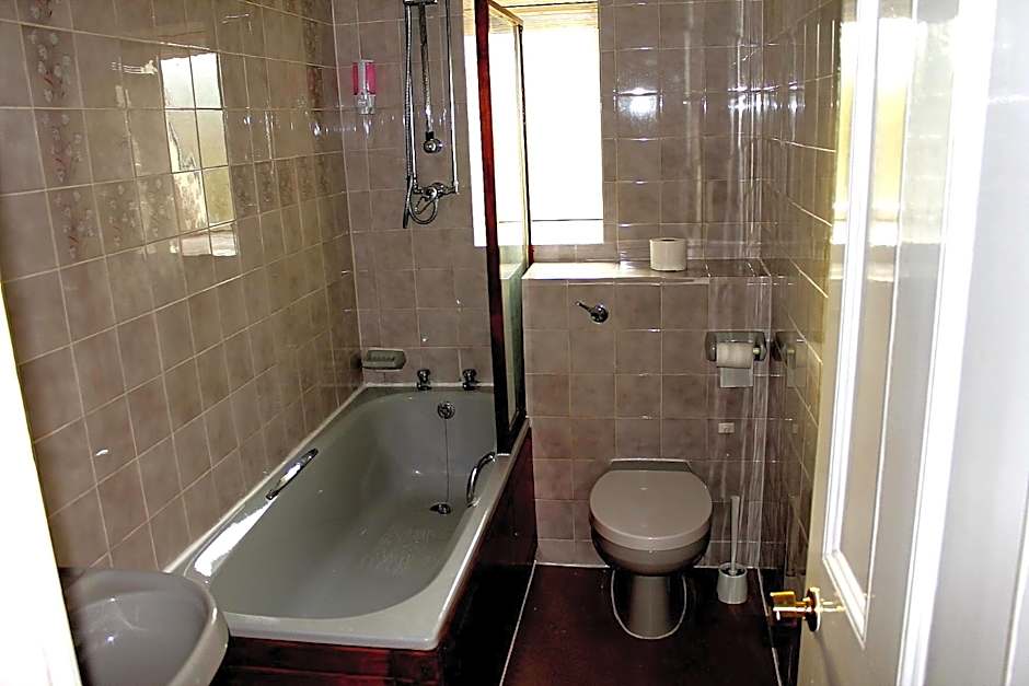 The Menai Hotel and Bar