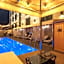 Hotel February Dong Seong Ro
