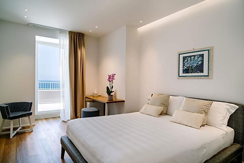 Photo 1 of 50 of NUMA HOTEL