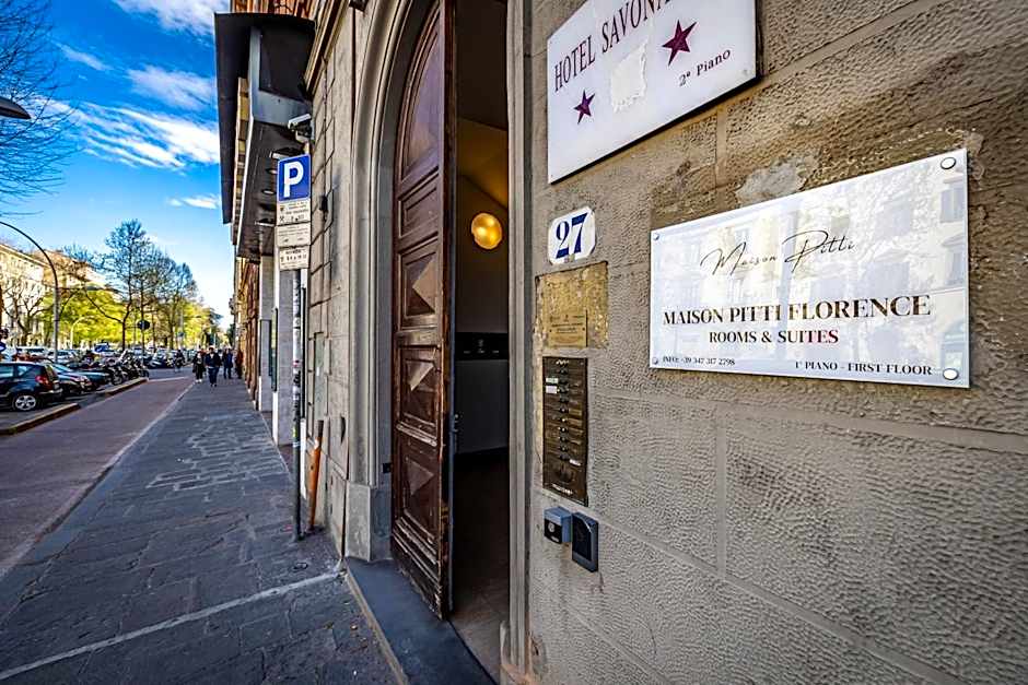 Maison Pitti Florence