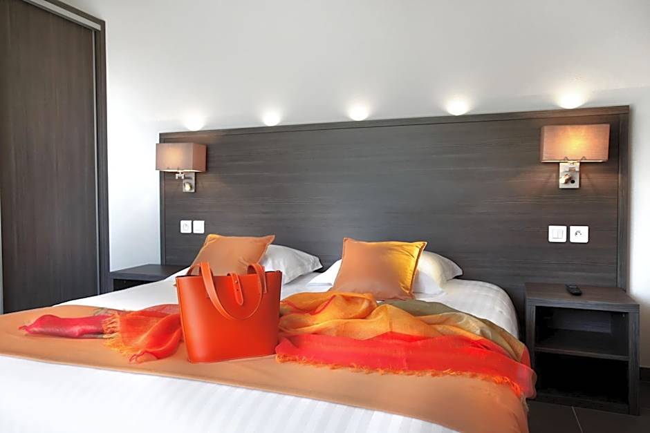 Seventeen Hotel
