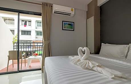 Deluxe Double Room with Balcony