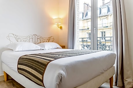 Two Rooms next to Each Other (4 people)
