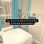 Delovely Hotel