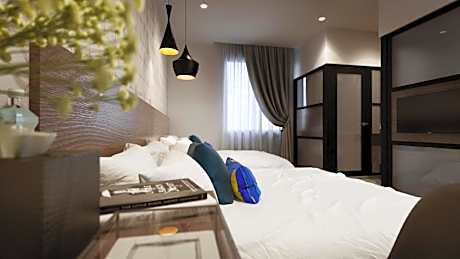 Family 2 Queen Room With Window