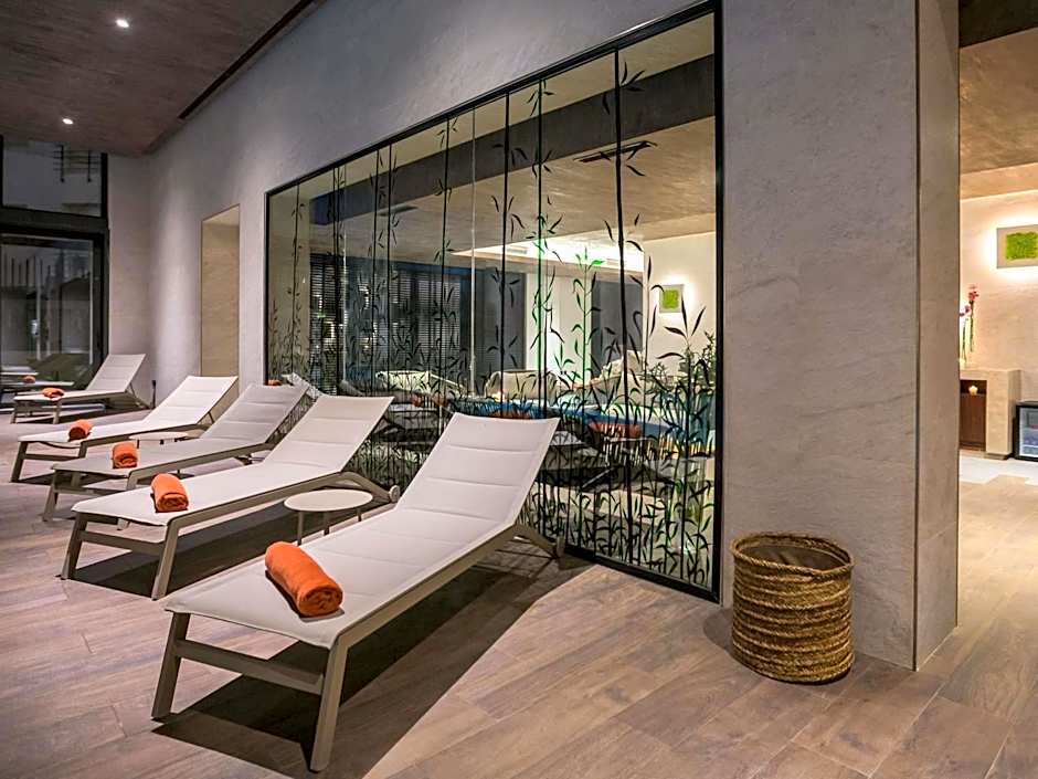 Mövenpick Hotel du Lac Tunis