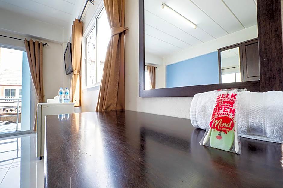 Si Fah at Bangsaen Hotel