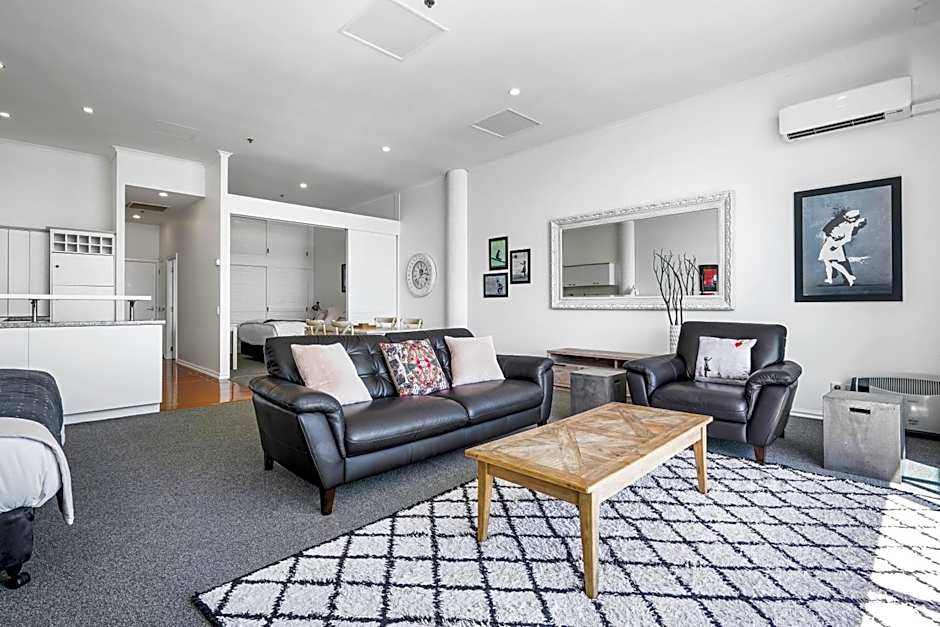 Auckland Waterfront Serviced Apartments on Prince's Wharf