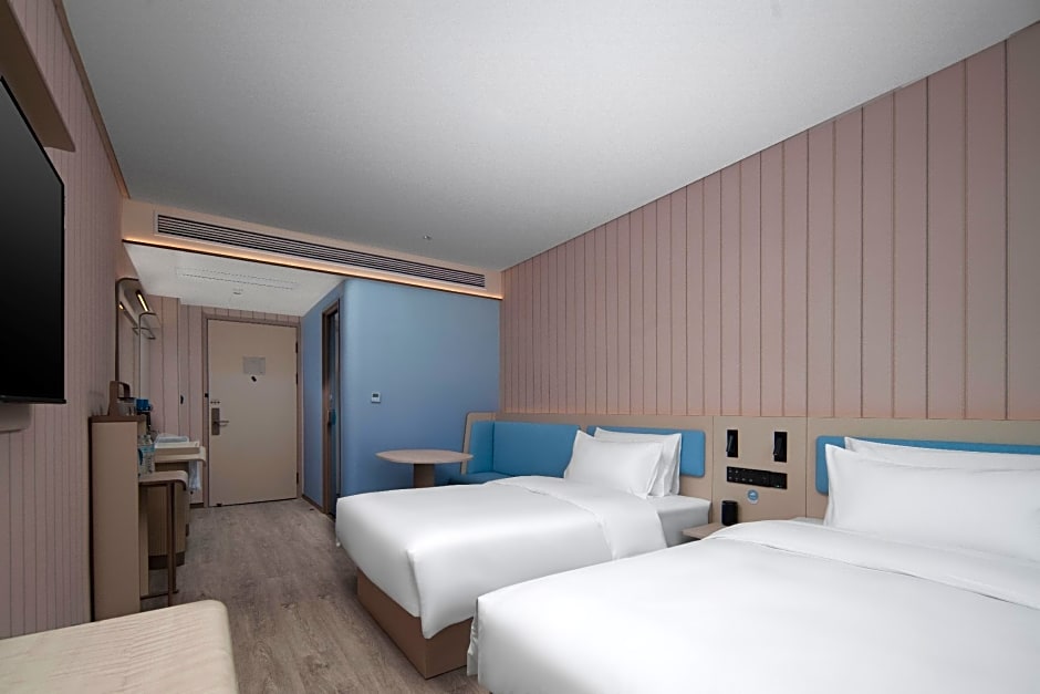 Hanting Hotel Puyang Stadium Lishan Road