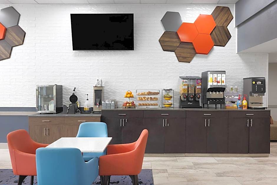 Hawthorn Extended Stay by Wyndham Chambersburg