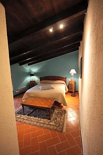 Borgo di Codeglia - Country Rooms