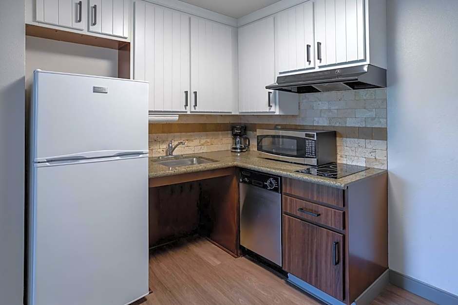 Staybridge Suites Wilmington East By IHG