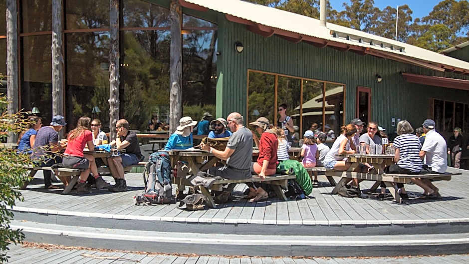 Lake St Clair Lodge