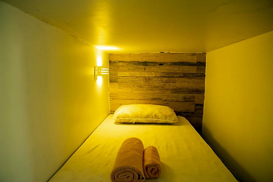 Hostel House Santinho