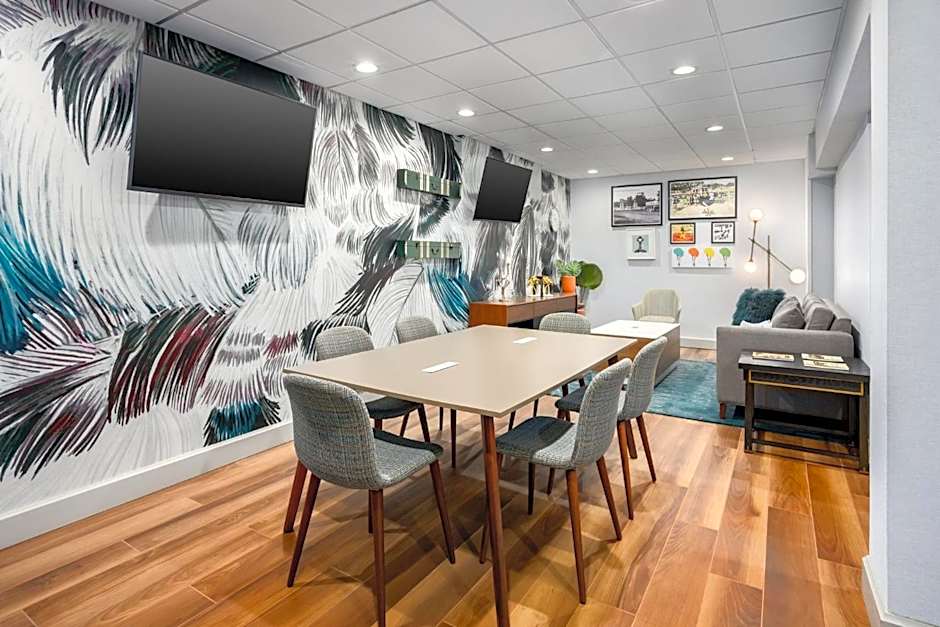 Crowne Plaza Jacksonville Airport/I-95N By IHG