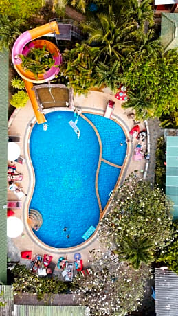 Lanta Riviera Beach Resort