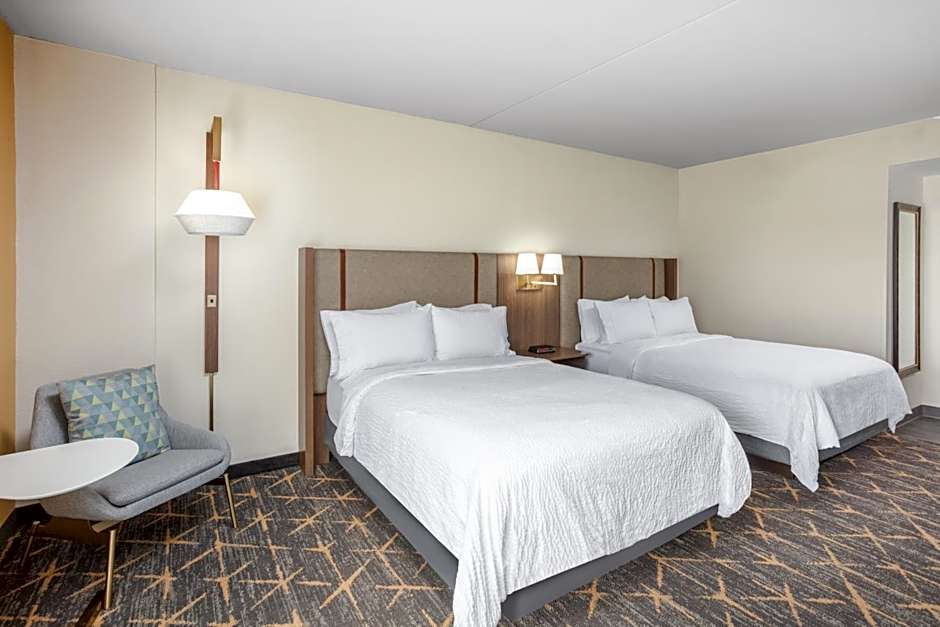 Holiday Inn & Suites Springfield-I-44 By IHG