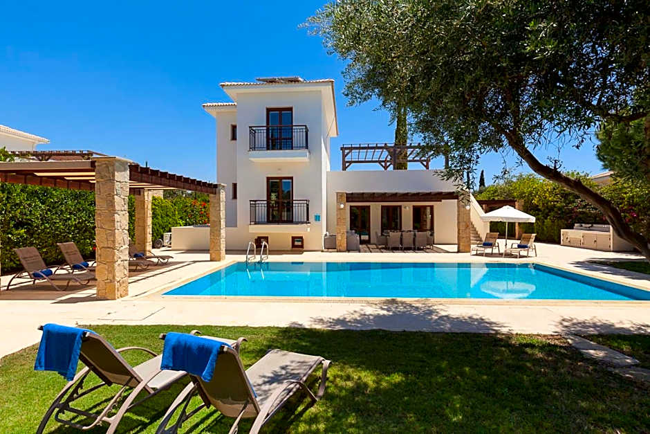 Aphrodite Hills Rentals - Superior Villas