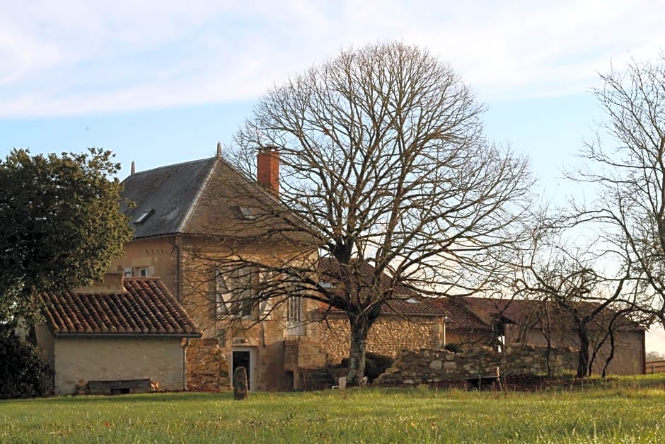 Photo 1 of 6 of Logis des Brousses