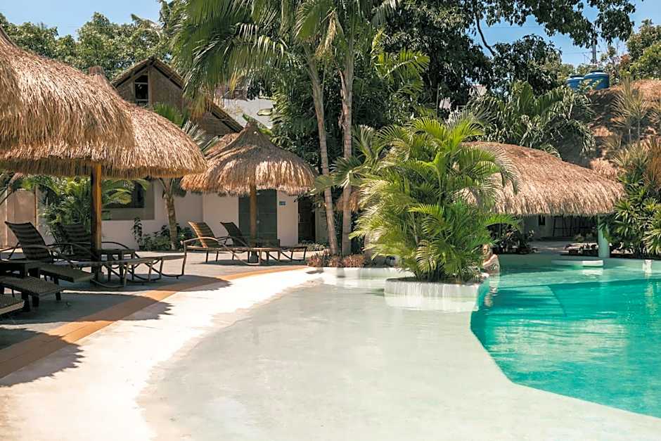 Secret Paradise Moalboal