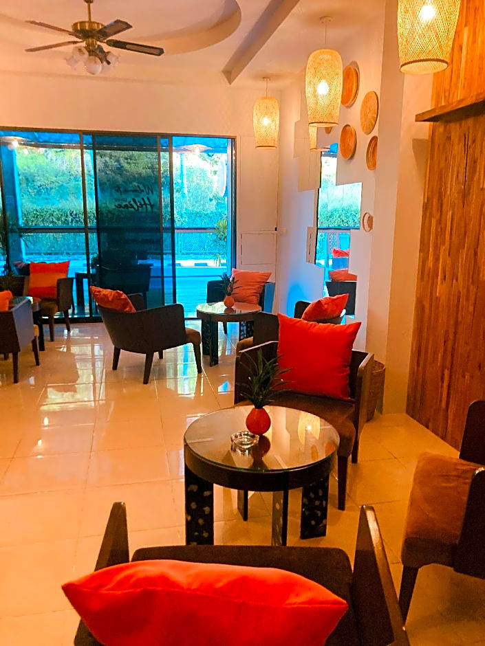 Guest House Helene – Kata Beach, WY