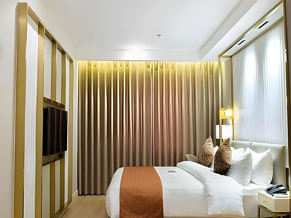 Uma Hotel And Residences 