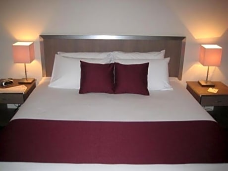 Executive Triple Room