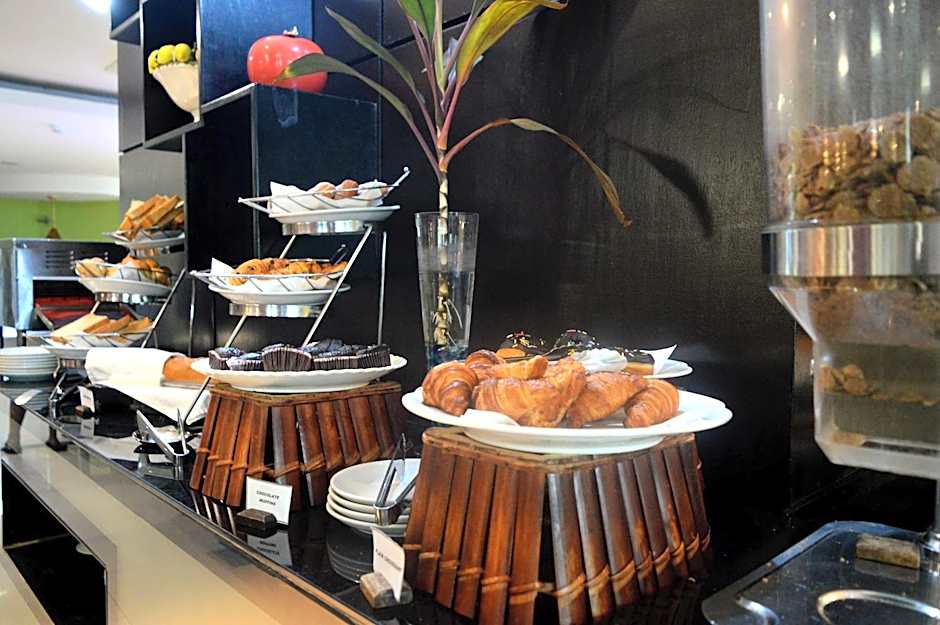 Best Western Premier Accra Airport Hotel