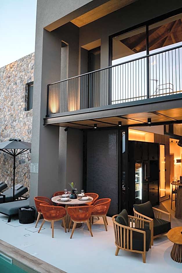 Capital Luxury Suites