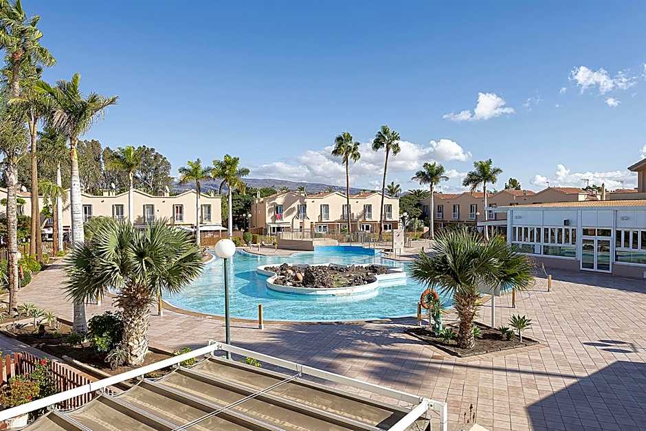 Villetta Green oasis club