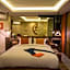 Dragon River Avenue Hotel