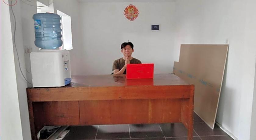 Capital O 93728 Guest House Cemara