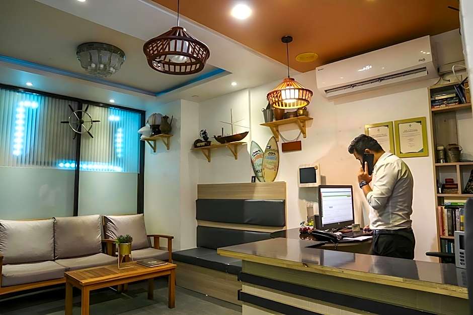 Turquoise Residence by UI