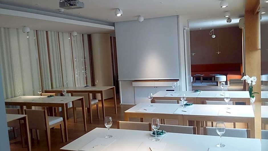 Hotel Echaurren Relais & Châteaux