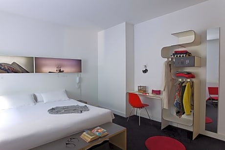 Grand Double or Twin Room (1 King Bed)