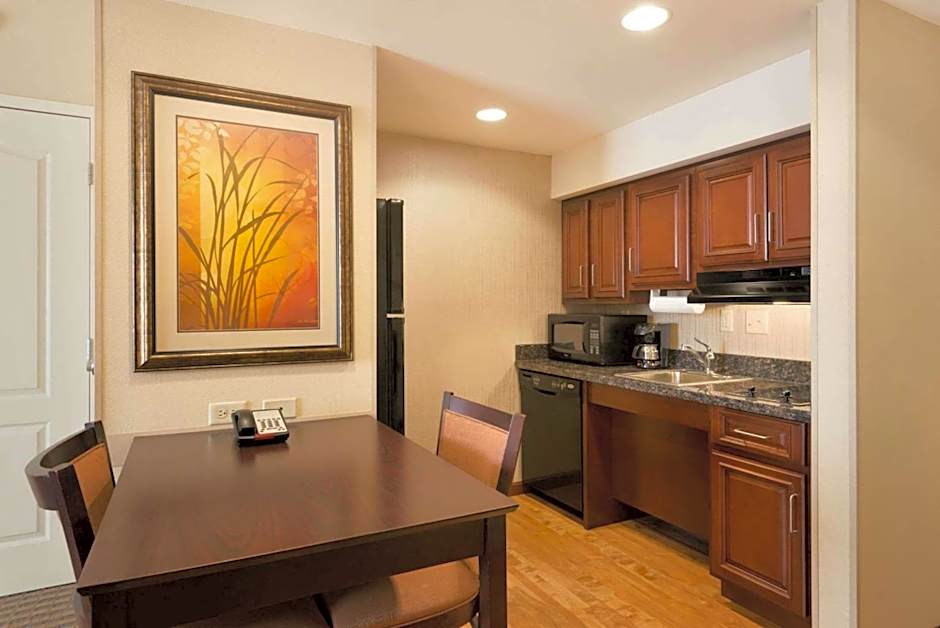 Homewood Suites by Hilton Minneapolis/St Paul New Brighton
